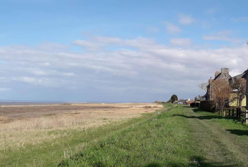 Vue Mer Pour Une Escale En Baie Du Mt-St-Michel Cherrueix Exteriér fotografie